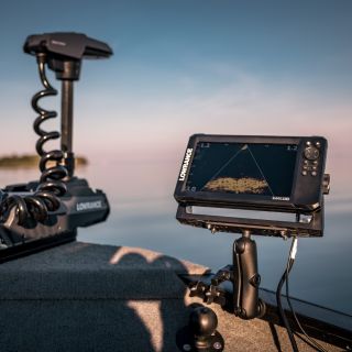 🎣 Dřív to bylo o pocitu, intuici a zkušenosti. Dnes do toho vstupuje technologie – ne proto, aby nahradila rybáře, ale aby...