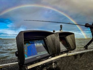 ☀️💦🤛 Ať už prší, nebo svítí slunce, na sonar je potřeba se vždy spolehnout. Sluneční clony Sunvisor.eu jsou navrženy tak,...
